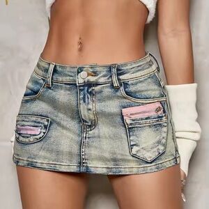 Trendy Fashion Shorts Zip Detail Patched Pocket Mini Mid Waist Denim Skort